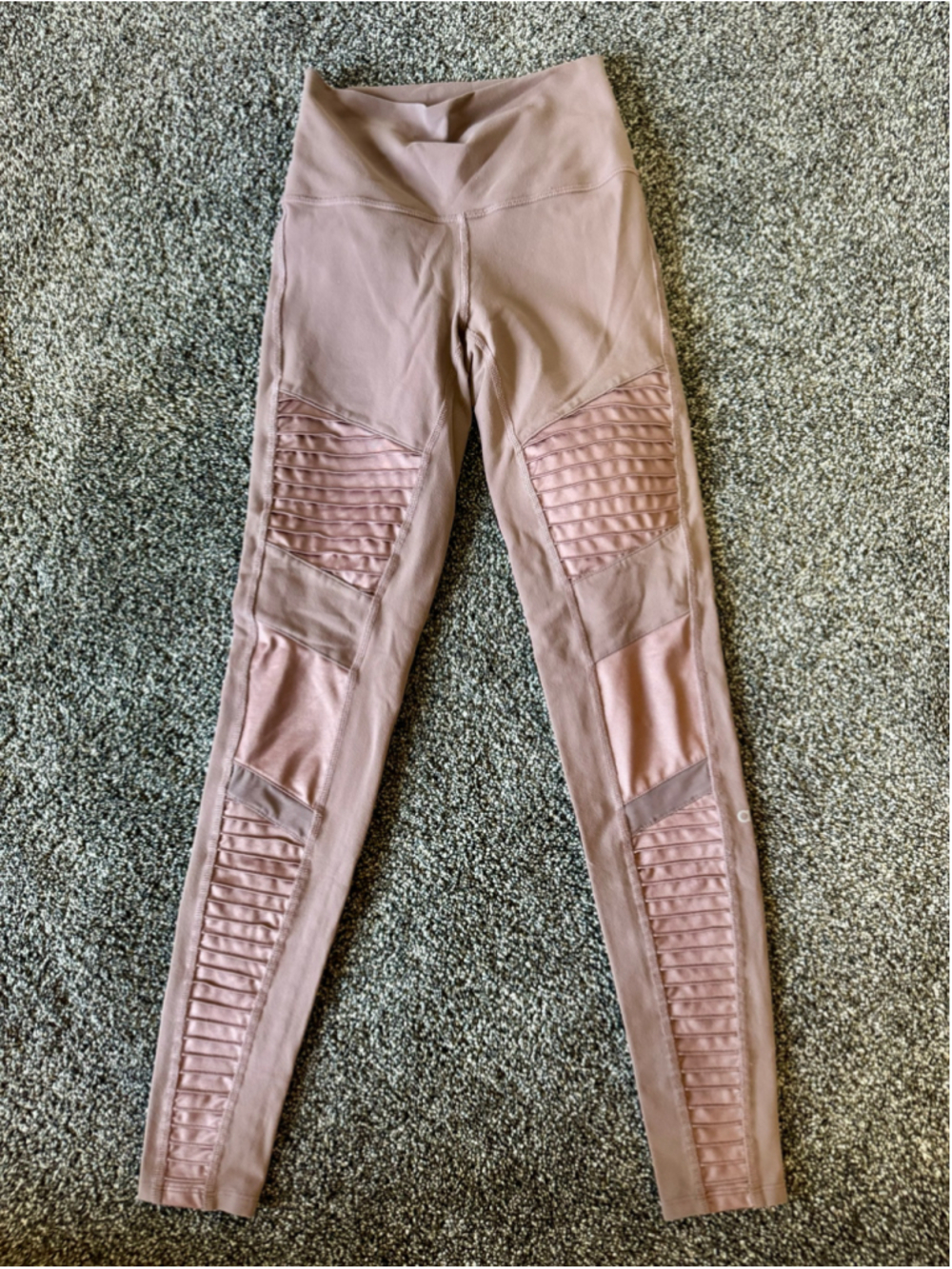 Women's Alo Yoga Moto Leggings Smokey Quartz Full Length Size Small